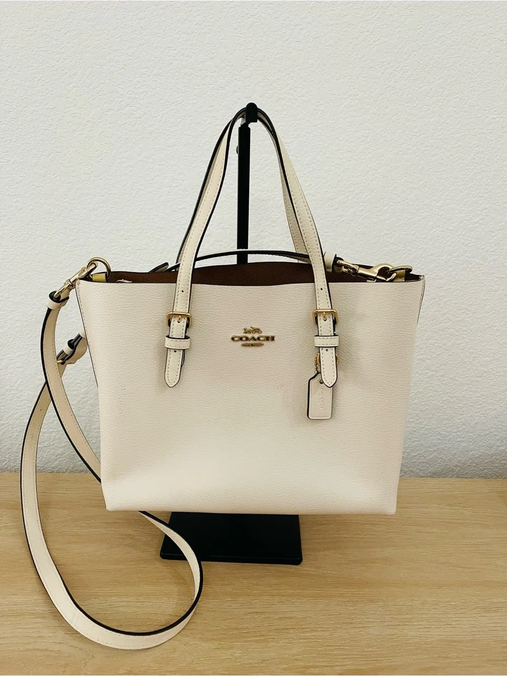COACH Mollie Tote 25 Bag White Top Handles Crossbody Strap